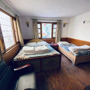 Triple Room Bathroom